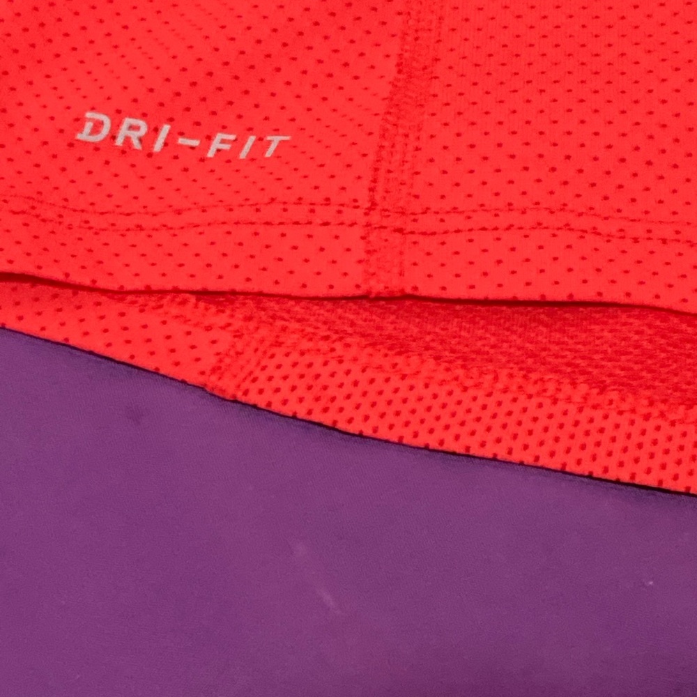 Nike Dri-Fit Running Top - Picture 2 of 6